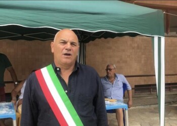 Punto nascita Cetraro, sindaco protesta