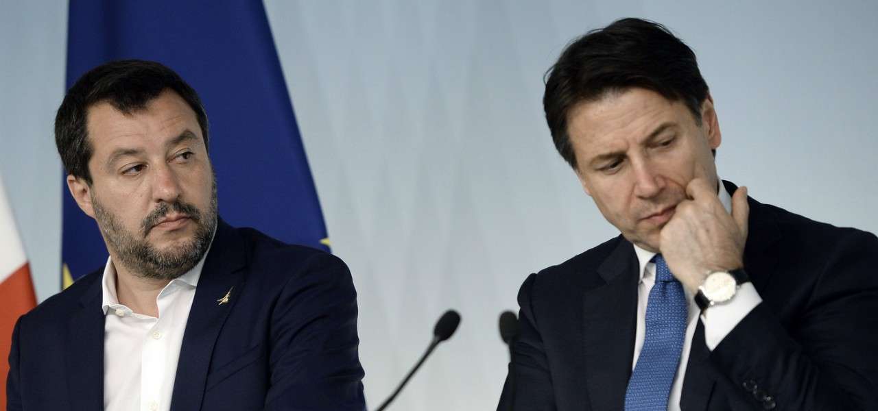 Crisi di governo, manovra subito per blindare i conti. Il rischio aumento Iva
