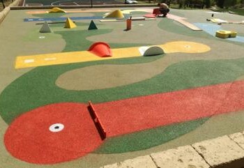 Sostenibilità: a Festambiente si gioca e si fa sport su gomma riciclata  