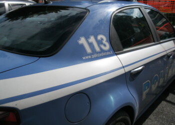 Uccisa a coltellate in bar dove lavorava