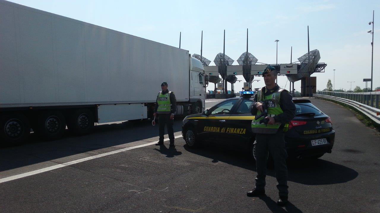 GDF: OPERAZIONE “MADE IN”  66 DENUNCIATI E 35 SOCIETÀ COINVOLTE PER FALSO MADE IN ITALY