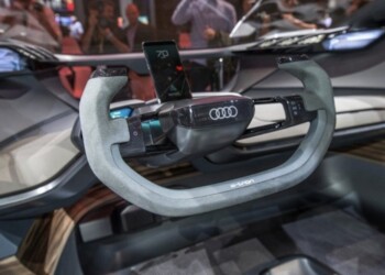 Audi veste Alcantara