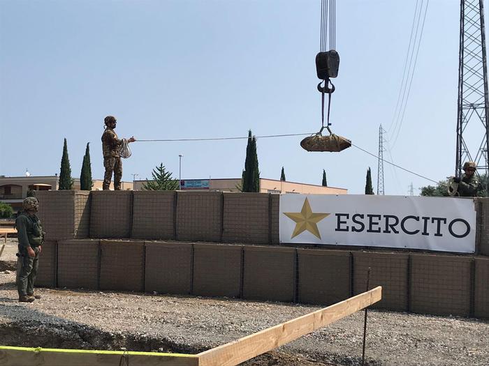 Bomba Battipaglia, iniziata evacuazione