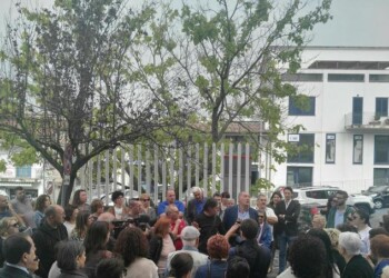 Chiusura senologia, sit in a Isernia