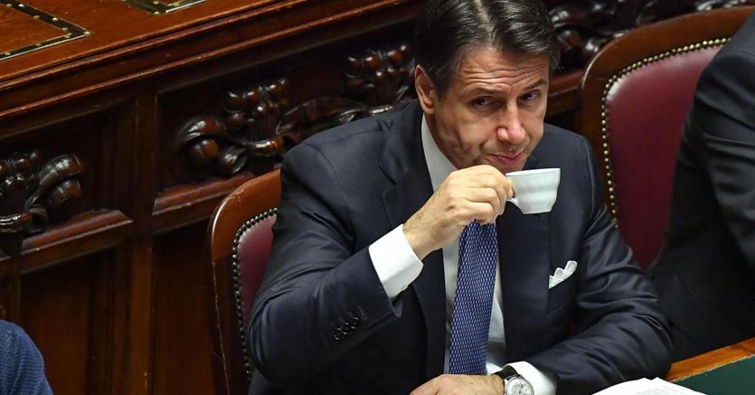 Conte e il linguaggio mite contro la deriva dell’uomo solo al comando