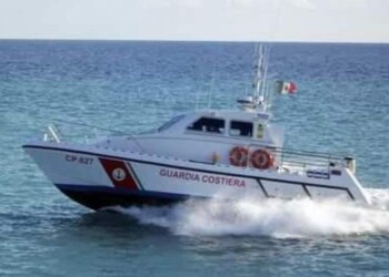 Diportisti soccorsi da Guardia costiera