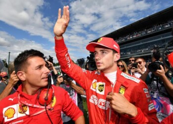 F1: Rossi elogia Leclerc, un pilota vero