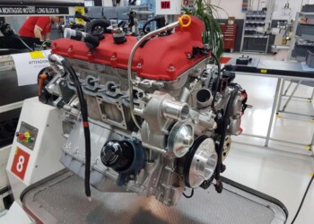Ferrari: svelata la F8 Spider