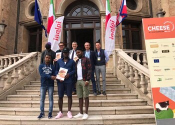 Inalpi, in azienda al lavoro migranti