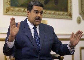 Maduro, difesa antiaerea confine Colombia
