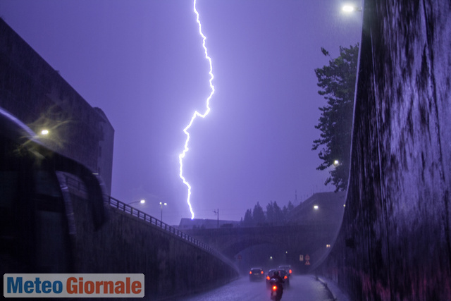 immagine 1 articolo meteo roma arrivano forti temporali variabile lunedi con altri acquazzoni