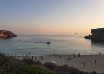 Migranti, in 13 su barca a Lampedusa