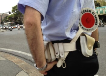 Otto kg cotolette e scarafaggi, chiuso