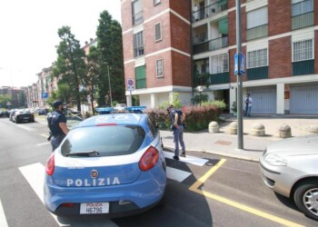 Perseguita vicine, divieto avvicinamento