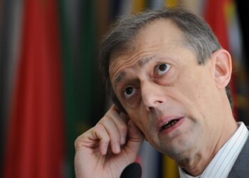 Piero Fassino: “Dimenticate Salvini, l’alleanza Pd-Cinque Stelle può davvero cambiare la politica italiana”