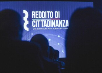 Reddito cittadinanza, al via la fase 2: si cominciano a firmare i patti per il lavoro