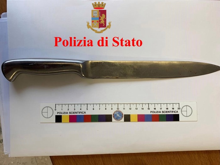 Ricercato aveva con sé coltello 35 cm
