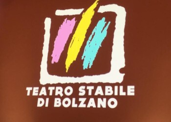 Teatro: 8 ottobre parte stagione 2019/20