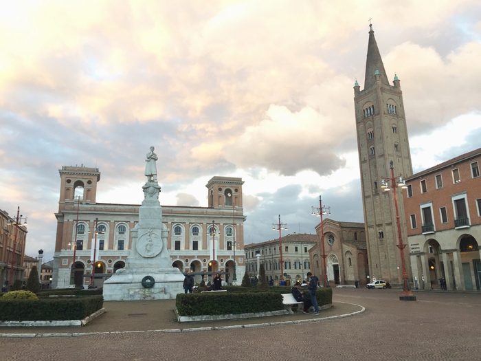 ‘Terrona e mafiosa’, siciliana insultata a Forlì