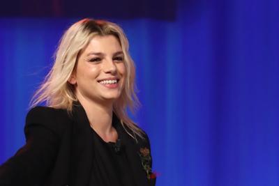 Ti aspettiamo, Emma Marrone travolta dall'affetto di Fiorello & co.