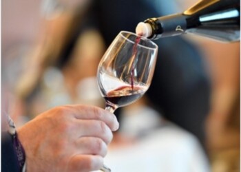 App abbina playlist musicali al vino