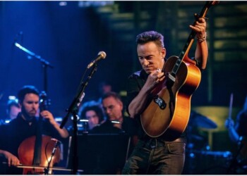 Bruce Springsteen diventa regista. Ma avverte i suoi fan: “Non applaudite”