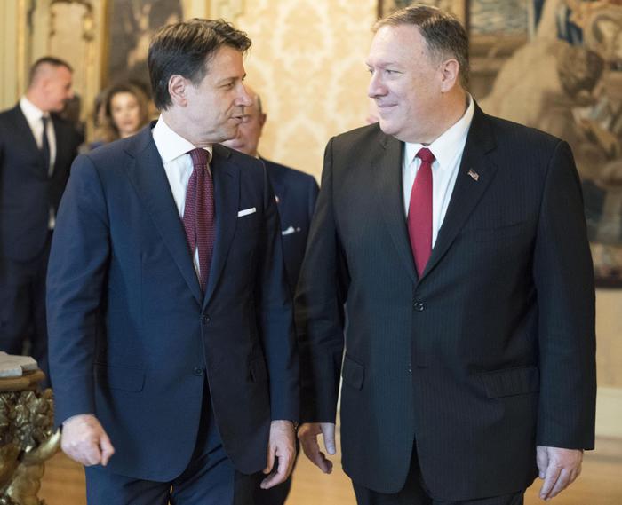 Conte vede Pompeo, Italia teme i dazi