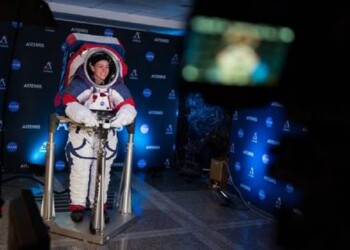 Ecco le tute spaziali per la Luna