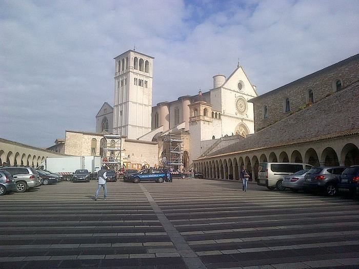 Frati Assisi, votare con coscienza