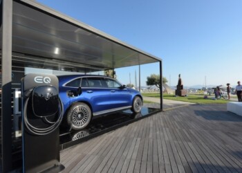 Il Reveal Tour di EQC sbarca a Milano