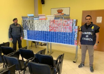 Lauria: auto piena di “bionde”, arrestato