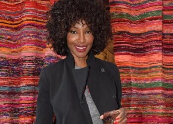 L’incubo di Youma: “Il mio stalker davanti alla mia porta” 