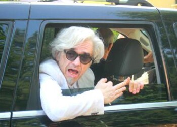 Lite tra Morgan e un paparazzo 