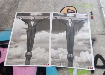 Manifesti Falcone e Borsellino in croce