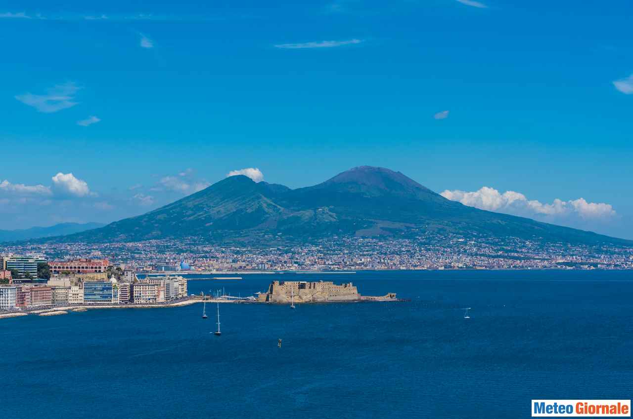 Meteo NAPOLI: SOLE domenica e lunedì, poi graduale peggioramento
