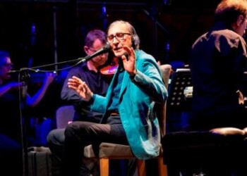 Nuovo album per Battiato, arriva ‘Torneremo ancora’ 