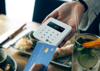 Pagamenti: il cashless entra in vigna e nelle Langhe aiuta l’enoturista 