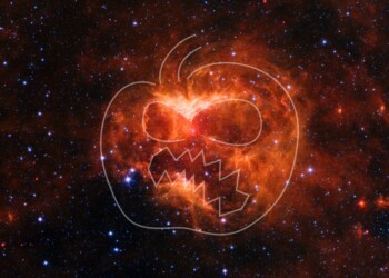 Per Halloween dalla Nasa l’immagine di una zucca cosmica
