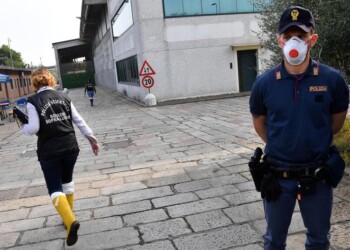 Segnalazioni odore acre a Milano