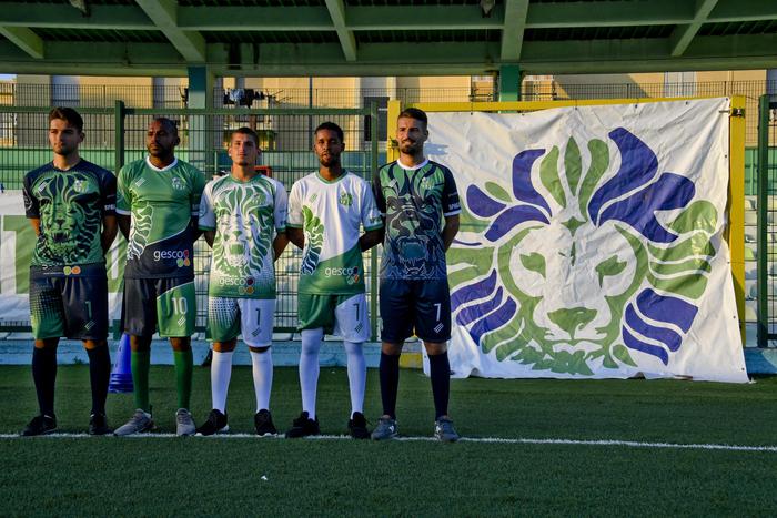 ‘Torna razzismo’, sos squadra multietnica