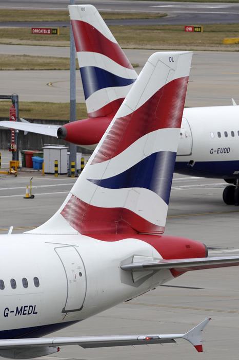 Volo Bari-Londra,atterraggio d’emergenza