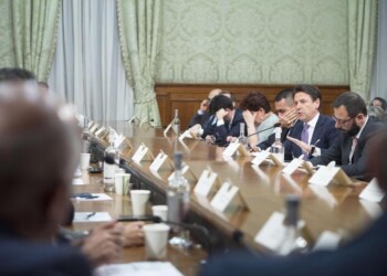 Arcelor Mittal: Conte oggi a Taranto