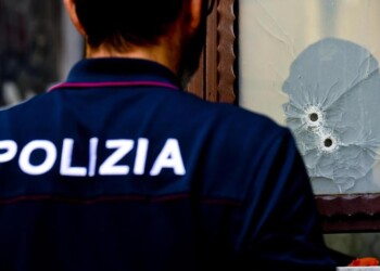 Agguato a Napoli, ucciso 30enne