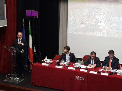 Borriello (Ismea), 'servono nuovi strumenti per gestione rischio'