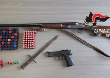 Armi: un arresto ed una denuncia dei Carabinieri