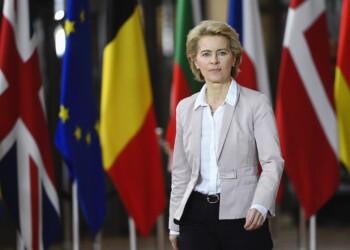 Bruxelles in stallo, senza Commissione e a corto di risorse