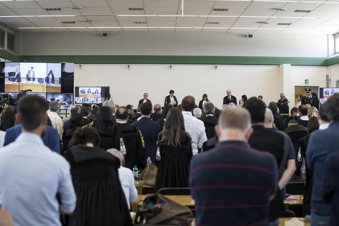 Buzzi resta in carcere, respinta istanza