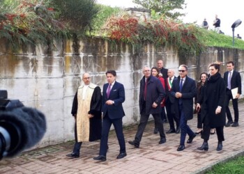 Conte, a Venezia situazione drammatica