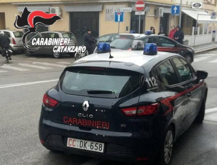 Derubava anziane,arrestato ladro seriale