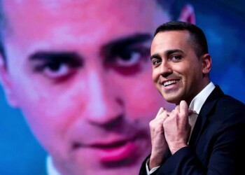 Di Maio, chi rema contro 5S può andarsene